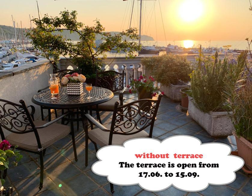 First Row To The Sea - Maremi Izola Apartment Terrace 客房 照片